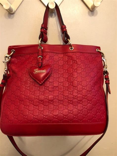 gucci clutch heart|gucci guccissima clutch.